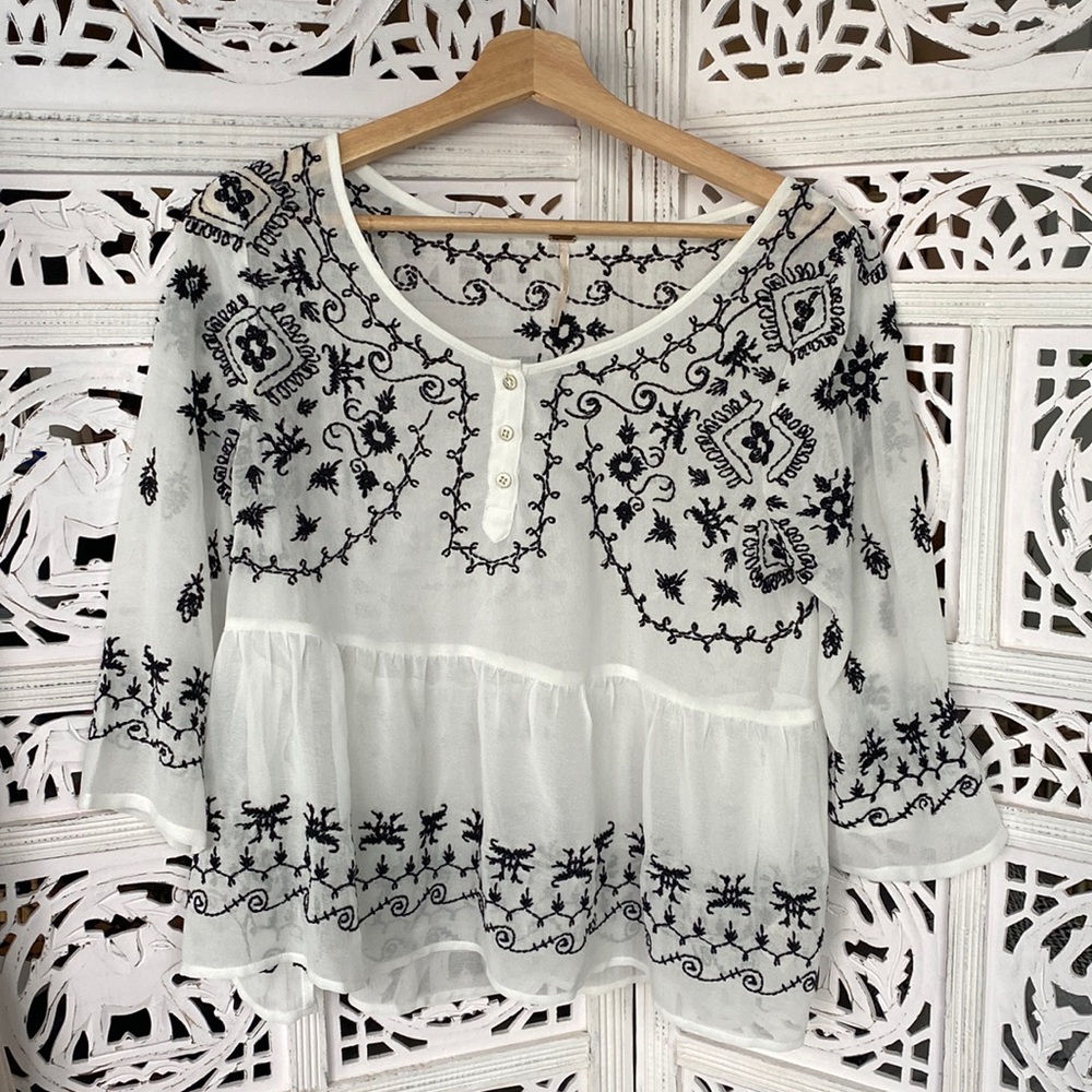 ✨5 FOR $25✨ Free People | Sheer Peasant Blouse